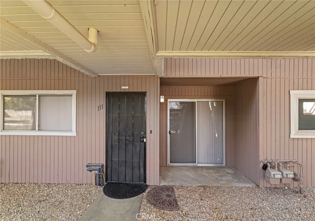 2nd image of 575 N Villa Ct, Palm Springs, CA 92262 | MLS# CV26109221