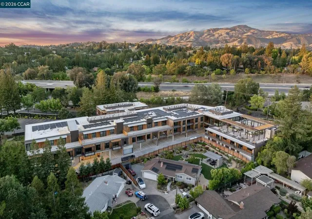 2nd image of 375 W El Pintado Rd #106, Danville, CA 94526 | MLS# 41135393
