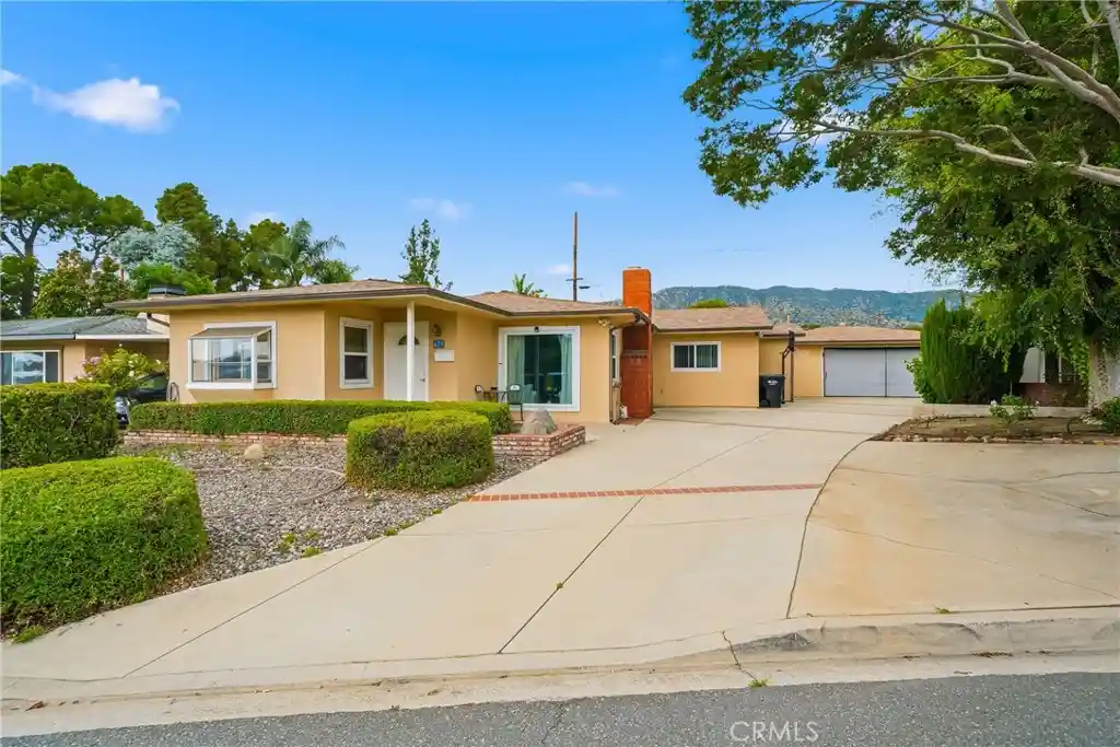Photo 1 of Sale Pending at 679 Bridwell, Glendora, CA 91741 | MLS# CV26100216 | Listing updated on 2026-08-04
