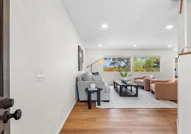 5th image of 3636 Via Colina, Oceanside, CA 92056 | MLS# NDP2604869