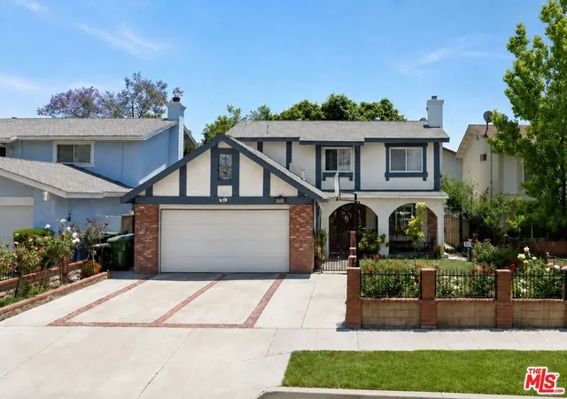 Homes for sale in Chatsworth, CA | 10204 Hanna Ave, Chatsworth, CA 91311 | MLS# 26836755