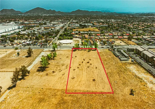 2nd image of 15254 Foothill, Fontana, CA 92335 | MLS# SR26110030