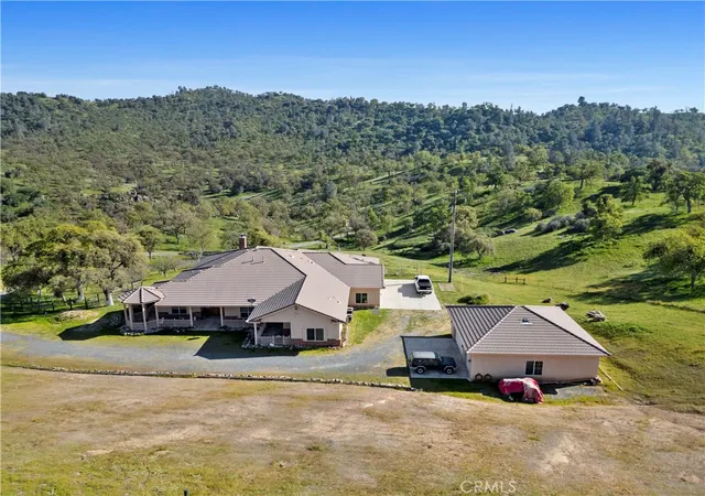 4th image of 434 Bella Posta Dr, Bakersfield, CA 93308 | MLS# PI26108080