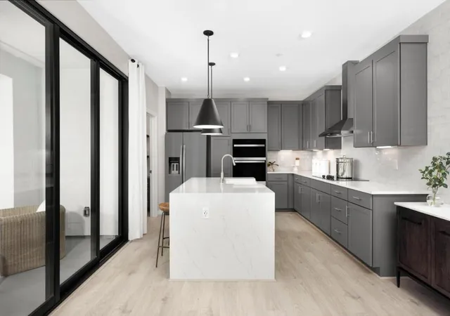 Photo 3 of Sale Pending at 1141 Milan Ter #8, Sunnyvale, CA 94089 | MLS# ML82048002 | Listing updated on 2026-09-11