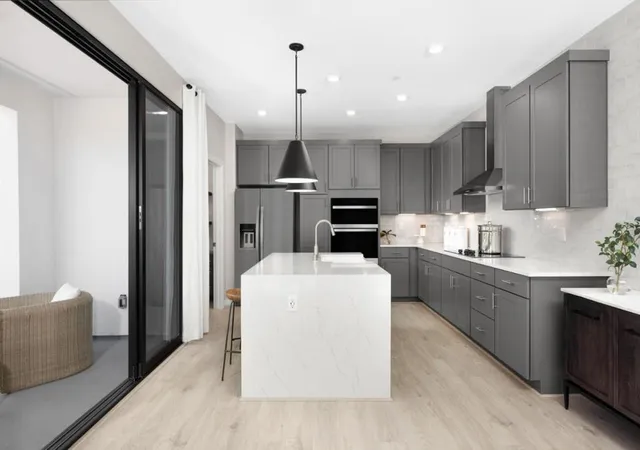 Photo 4 of Sale Pending at 1141 Milan Ter #8, Sunnyvale, CA 94089 | MLS# ML82048002 | Listing updated on 2026-09-11