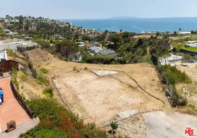 Photo 1 of Land for sale at 3440 Cloudcroft Dr, Malibu, CA 90265 | MLS# 26671881 | Listing updated on 2026-09-28