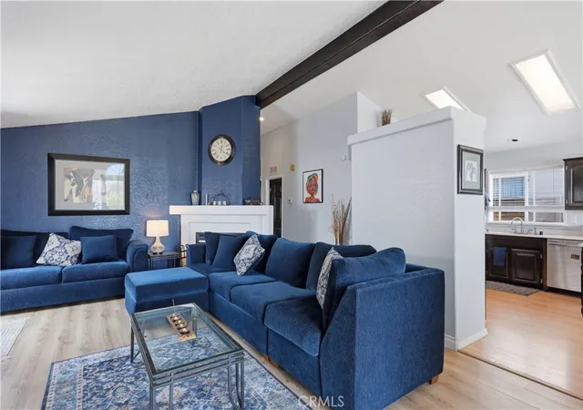 4th image of 20123 Edgewater, Canyon Country, CA 91351 | MLS# DW26110072