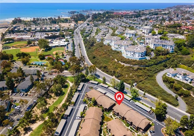 3rd image of 33852 Del Obispo St, Dana Point, CA 92629