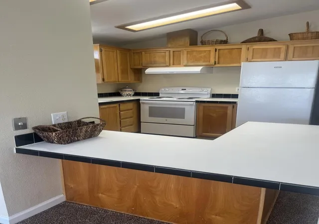 Photo 3 of Manufactured home for sale at 150 Kern St #96, Salinas, CA 93905 | MLS# ML82048031 | Listing updated on 2026-08-04