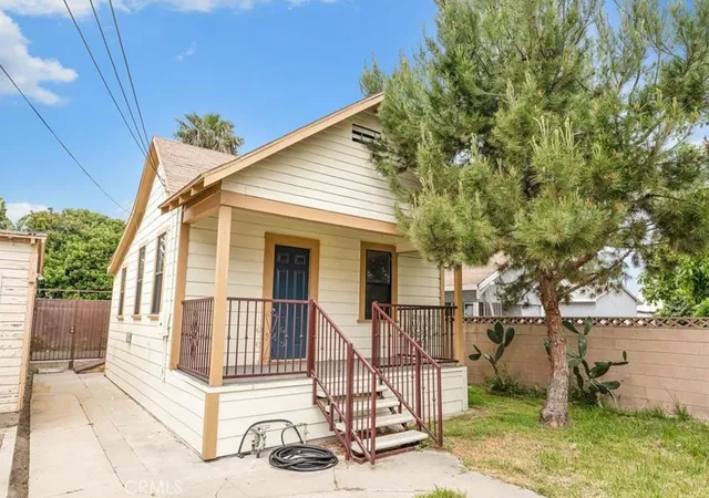 Photo 4 of House for sale at 362 West 11th, San Pedro, CA 90731 | MLS# PW26110207 | Listing updated on 2026-09-18