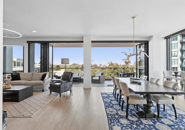 Listing Photo 1 - Condo for sale in building located at 2604 5th, San Diego, CA 92103 - Unit #802
