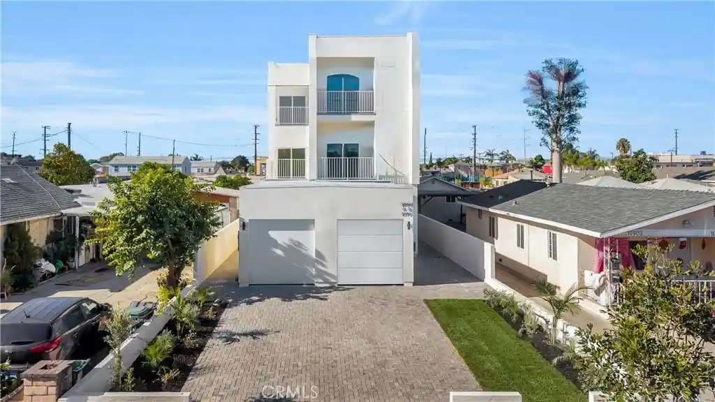 Multi family home for sale at 10905 Dalerose Ave, Inglewood, CA 90304 | MLS# SB26110221