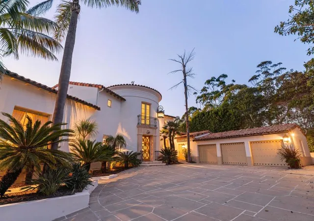 5th image of 6692 La Jolla Scenic Dr S, La Jolla, CA 92037 | MLS# 260012230SD