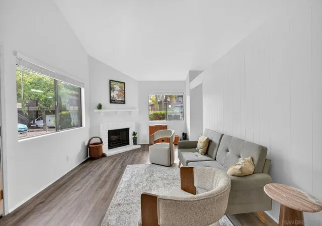 5th image of 8356 Via Sonoma #D, La Jolla, CA 92037 | MLS# 260012232SD