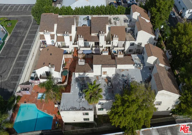 Homes for sale in Van Nuys, CA | 8221 Langdon Ave #208, Van Nuys, CA 91406 | MLS# 26836703