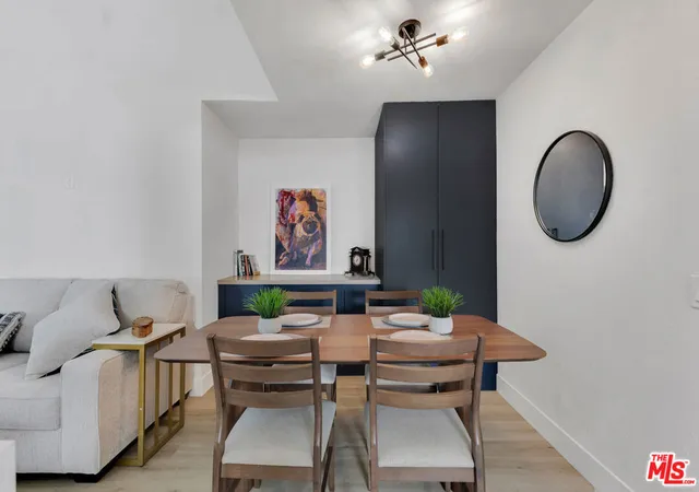 3rd image of 8221 Langdon Ave #208, Van Nuys, CA 91406 | MLS# 26836703