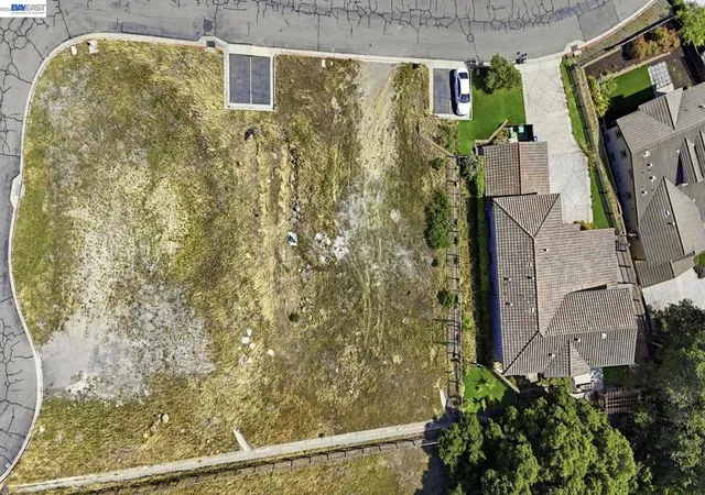 4th image of 3588 Sarita St, Fairview, CA 94542 | MLS# 41135449