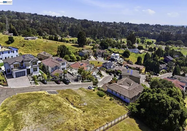 5th image of 3588 Sarita St, Fairview, CA 94542 | MLS# 41135449