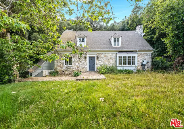 1st image of 1495 Stone Canyon Rd, Los Angeles, CA 90077 | MLS# 26836951