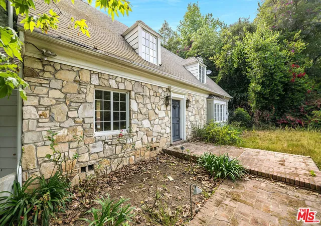 5th image of 1495 Stone Canyon Rd, Los Angeles, CA 90077 | MLS# 26836951