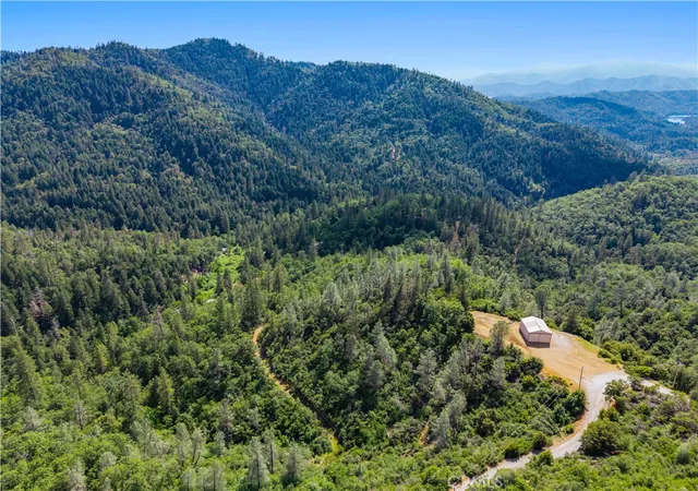 2nd image of 19753 Bonnie Vista, Lakehead, CA 96051 | MLS# CV26092154