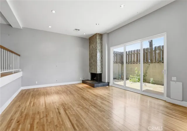 Homes for sale in Encino, CA | 5218 Lindley Ave #3, Encino, CA 91316 | MLS# SR26099119