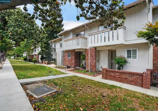 Homes for sale in Concord, CA | 1819 Wildbrook Ct #C, Concord, CA 94521 | MLS# 41135462