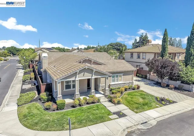 Homes for sale in Brentwood, CA | 1236 Sheldon Dr, Brentwood, CA 94513 | MLS# 41135463
