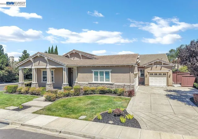 Homes for sale in Brentwood, CA | 1236 Sheldon Dr, Brentwood, CA 94513 | MLS# 41135463