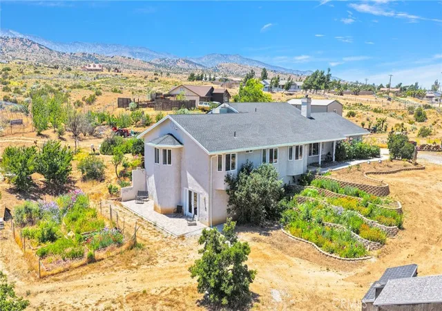 2nd image of 5137 Cygnet, Phelan, CA 92371 | MLS# HD26107745