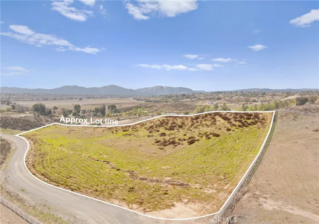 Photo 3 of Land for sale at 0 Lindsay Cir, Temecula, CA 92592 | MLS# SW26092495 | Listing updated on 2026-07-07