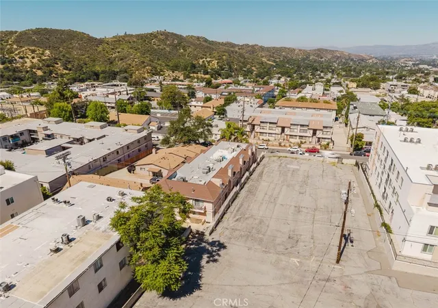 27th image of 10128 Hillhaven Ave #101, Tujunga, CA 91042 | MLS# GD26110374
