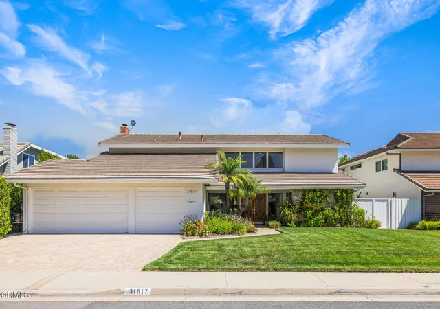 Homes for sale in Westlake Village, CA | 31817 Tynebourne Ct, Westlake Village, CA 91361 | MLS# V1-36539