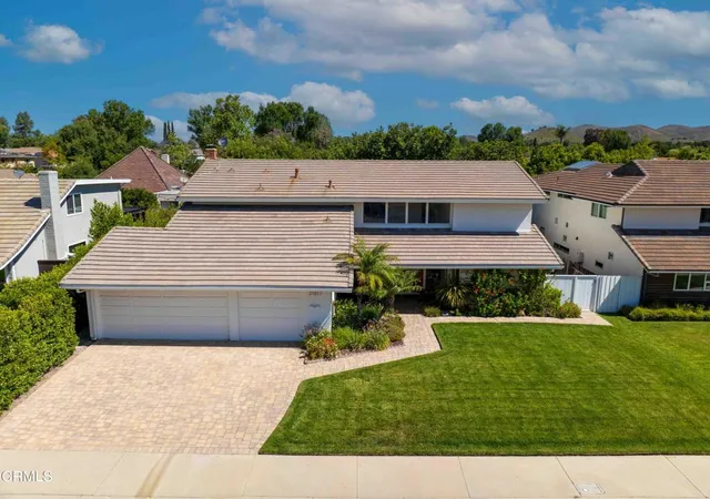 Homes for sale in Westlake Village, CA | 31817 Tynebourne Ct, Westlake Village, CA 91361 | MLS# V1-36539