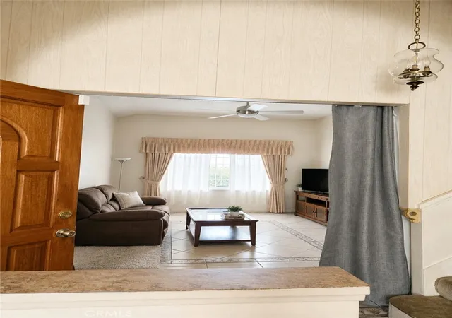 3rd image of 15305 La Valle, Sylmar, CA 91342 | MLS# DW26109536