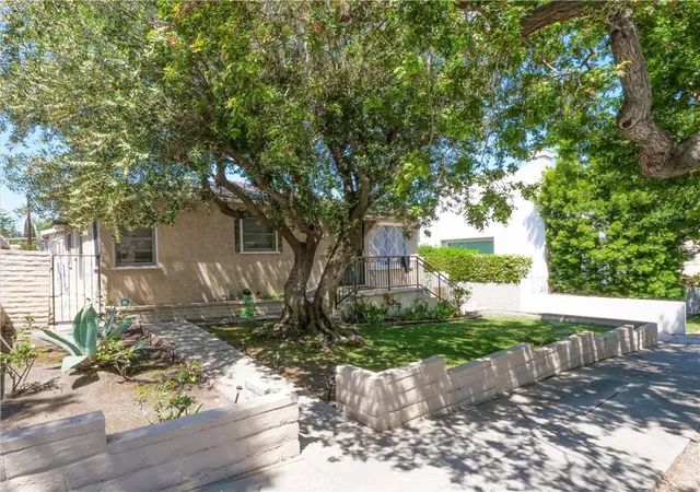 Homes for sale in San Pedro, CA | 1136 W 10th, San Pedro, CA 90731 | MLS# PV26110382