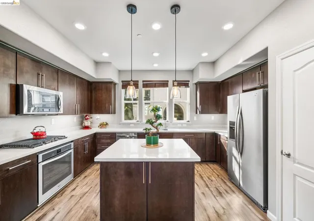 Condo for sale at 1280 Gusty Loop #4, Livermore, CA 94550 | MLS# 41127709