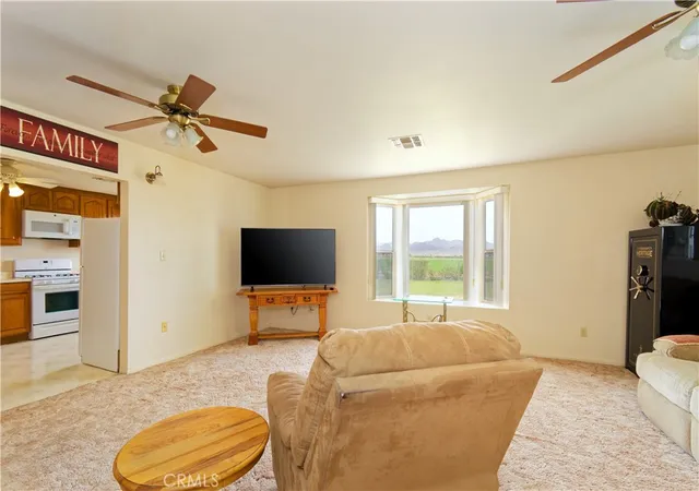 3rd image of 9246 6Th Ave, Blythe, CA 92225 | MLS# OC26109260