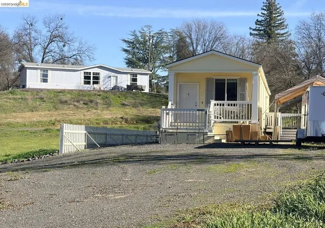 Photo 2 of Manufactured home for sale at 10269 Donovan St, Jamestown, CA 95327 | MLS# 41122480 | Listing updated on 2026-10-09