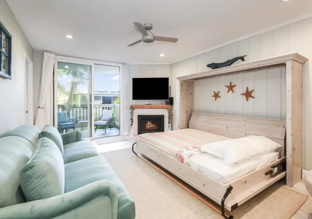 Listing Photo 5 - Condo for sale in building located at 999 N Pacific St, Oceanside, CA 92054 - Unit #G108