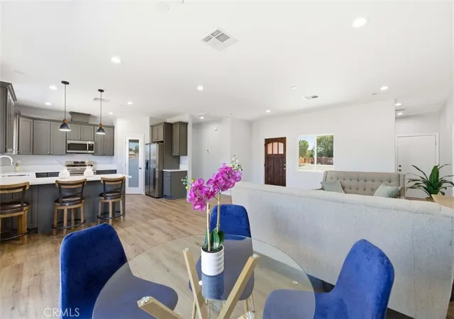 Photo 4 of Single family home for sale at 40525 174th East, Lancaster, CA 93535 | MLS# SR26110479 | Listing updated on 2026-10-02