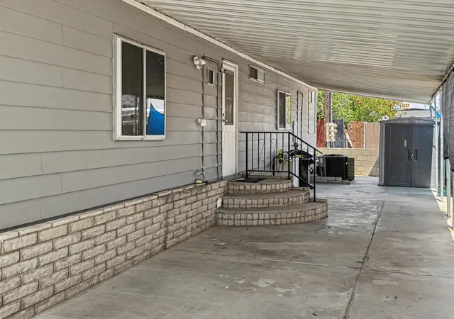 Photo 2 of Manufactured home for sale at 33160 Westchester Dr, Thousand Palms, CA 92276 | MLS# 219148145DA | Listing updated on 2026-09-28