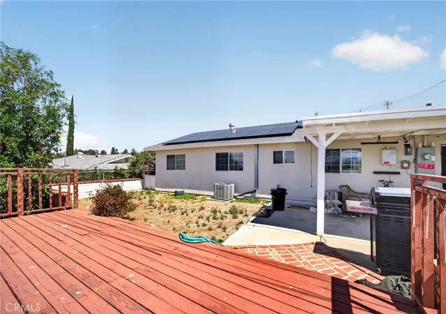 13th image of 19820 Merryhill, Canyon Country, CA 91351 | MLS# SR26107367