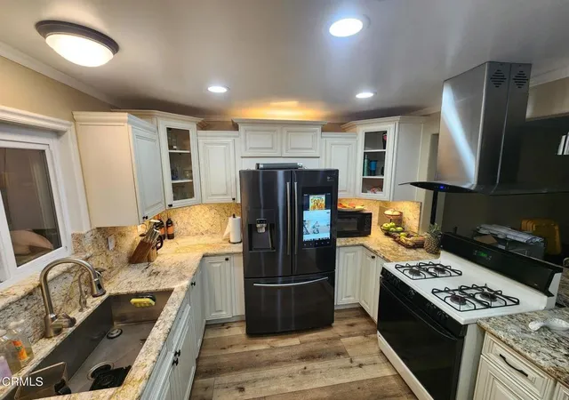 2nd image of 1440 Morris St, Oxnard, CA 93030 | MLS# V1-36546