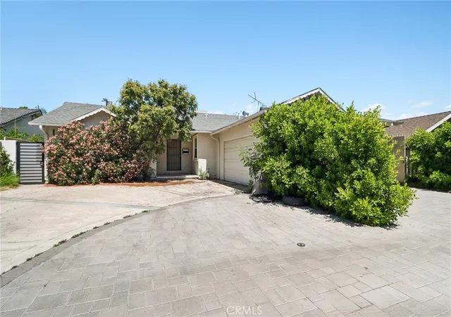 1st image of 14657 Novice St, Panorama City, CA 91402 | MLS# SR26074668