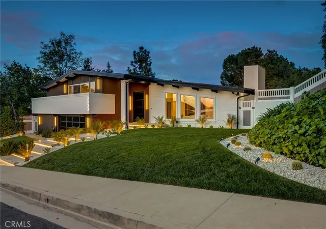 2nd image of 4140 Aleman Dr, Tarzana, CA 91356 | MLS# SR26105205
