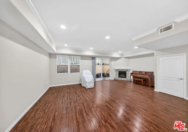 Photo 4 of Condo for sale at 3974 Pennsylvania Ave #103, La Crescenta, CA 91214 | MLS# 26837149 | Listing updated on 2026-09-21