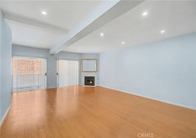 Homes for sale in Encino, CA | 5135 Zelzah #100, Encino, CA 91316 | MLS# SB26110308