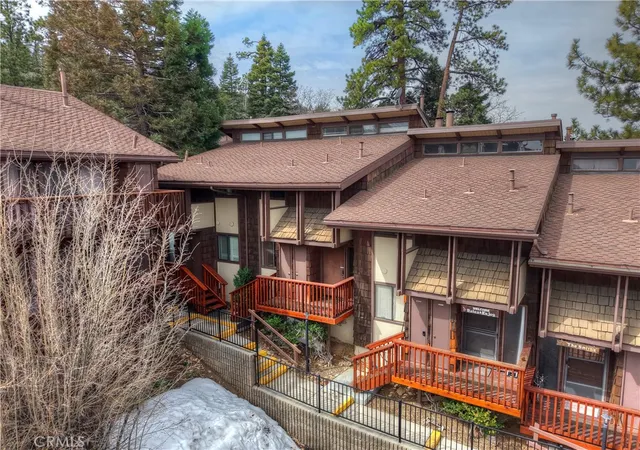 4th image of 861 Thrush Unit #14, Big Bear Lake, CA 92315 | MLS# IG26109243