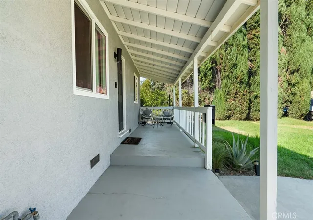 Homes for sale in Reseda, CA | 7235 Yarmouth, Reseda, CA 91335 | MLS# DW26110918